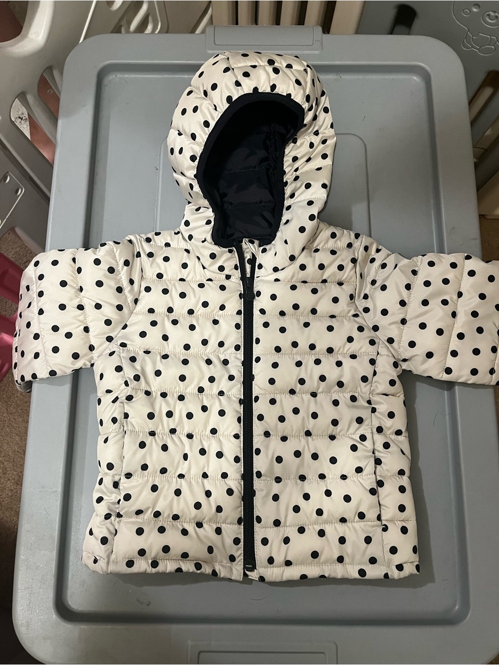 GAP White Puffer Jacket with Black Polka Dots 3 years